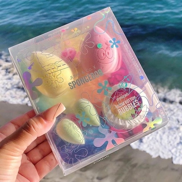 Juno & Co Spongebob Microfiber Beauty Sponge Blender Set & Cleanser BNIB - Picture 4 of 16